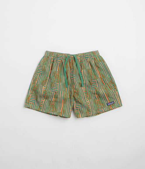 Patagonia Womens Funhoggers Shorts - Quilty Fitz: Heartleaf Green