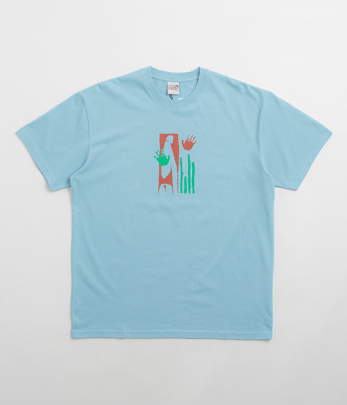 Polar Sitting Hands T-Shirt - Sky Blue