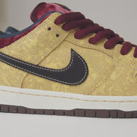 Nike SB Dunk Low Pro ‘City of Cinema’ Shoes - Celestial Gold / Black - Dark Team Red thumbnail