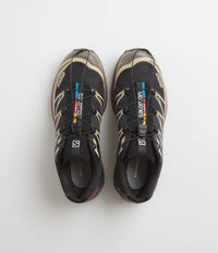 Understated Off-Grid Footwear Styles : Salomon XT-6 GTX
