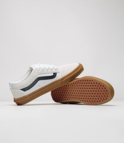 Vans Skate Chukka Low Sidestripe Shoes - White / Black / Gum