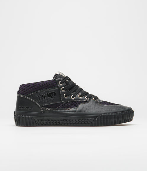 Vans Skate Half Cab Shoes - (Pass Port) Black