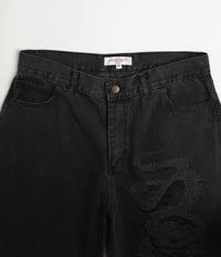 Yardsale Snake Denim Shorts - Black | Flatspot