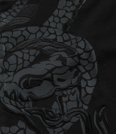 Yardsale Snake EMB T - Black - Shirt | IlunionhotelsShops - Hummel