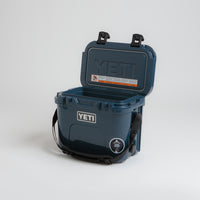 Yeti Roadie 15 Hard Cooler - Navy thumbnail