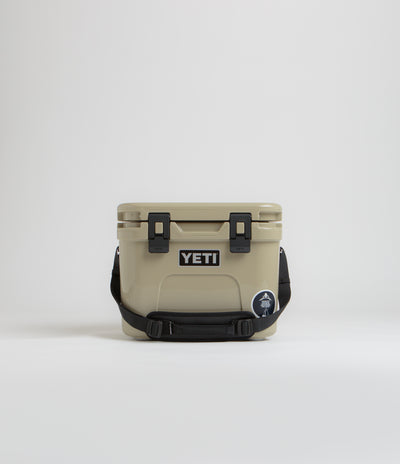 Yeti Roadie 15 Hard Cooler - Tan