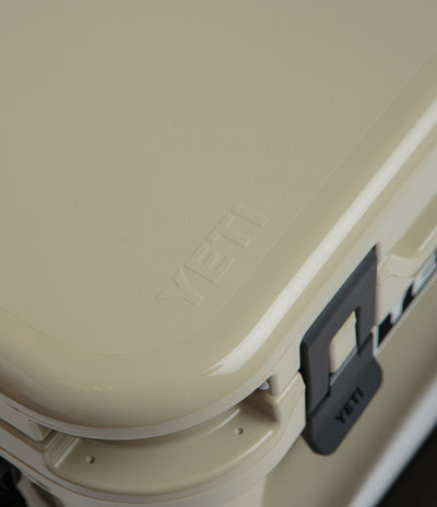 Yeti Roadie 15 Hard Cooler - Tan