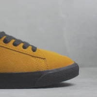 Nike SB Blazer Low GT Shoes - University Gold / Black - University Gold thumbnail