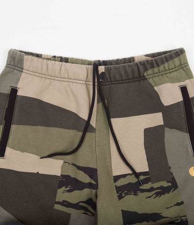 Carhartt Chase Shorts - Camo Mend / Gold