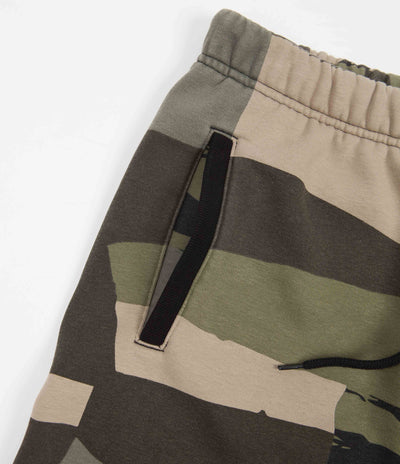 Carhartt Chase Shorts - Camo Mend / Gold