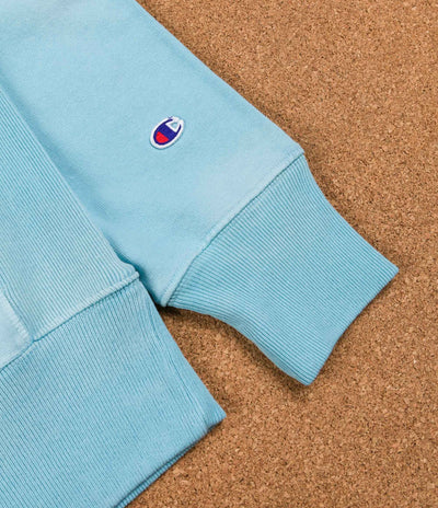 Champion Reverse Weave Enzyme Washed Crewneck Sweatshirt - Powder Blue