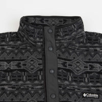 Columbia Helvetia Half Snap Fleece - Black 80s Stripe Print thumbnail