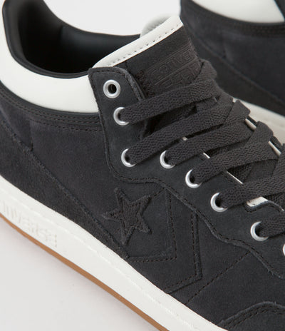 Converse Fastbreak Pro Mid Shoes - Almost Black / Egret / Gum