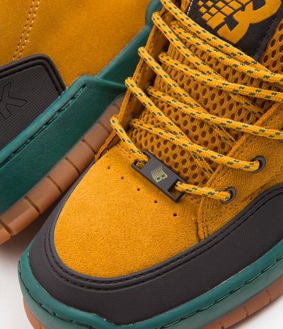 DC x Bronze 56K Clocker 2 Shoes - Wheat / Black