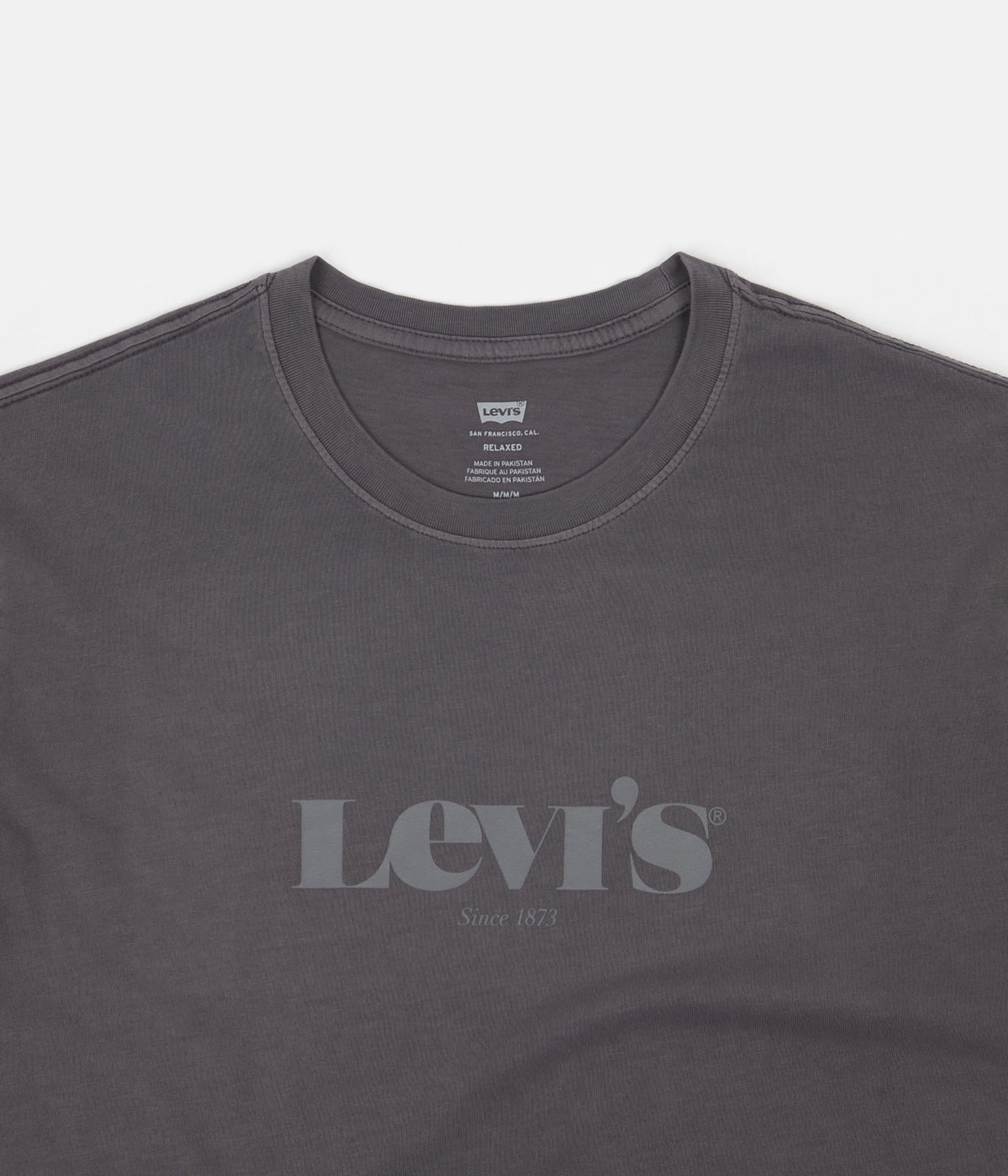 Levis t hotsell shirt pakistan