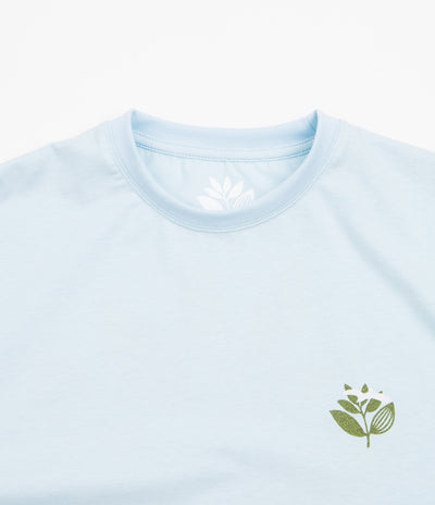 Magenta Grass Plant T-Shirt - Blue