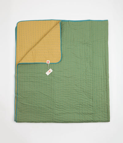 Mollusk Quilted Blanket - Mustard / Moss