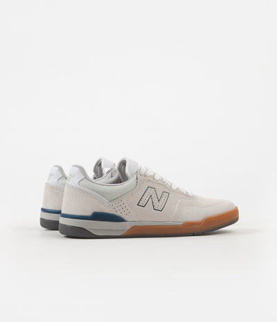 New Balance Numeric 913 Shoes - Sea Salt / Dark Sea