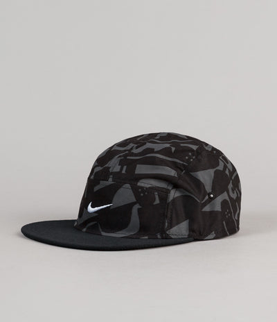 Nike SB Artist 5 Panel Cap - Black