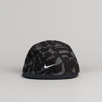 Nike SB Artist 5 Panel Cap - Black thumbnail