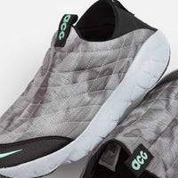 Nike ACG Moc 3.5 SE Shoes - Black / Green Glow - Black - Pure Platinum thumbnail