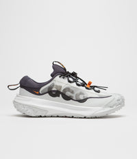 Nike ACG Mountain Fly 2 Low Shoes - Gridiron / Black - Summit White - Summit White