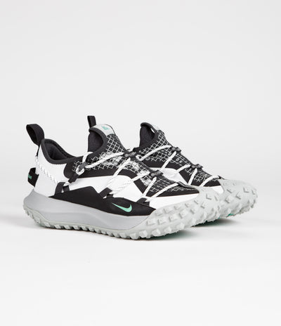 Nike ACG Mountain Fly Low SE Shoes - White / Black - Anthracite - Grey Fog