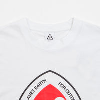 Nike ACG Outdoor Sign Long Sleeve T-Shirt - White thumbnail