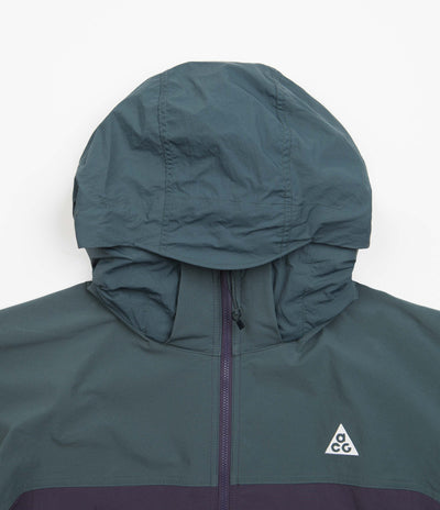 Nike ACG Sun Farer Jacket - Faded Spruce / Gridiron / Black / Summit White