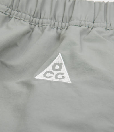 Nike ACG Trail Shorts - Mica Green / Faded Spruce / Summit White