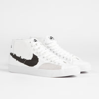 Nike SB Blazer Court Mid Premium Shoes - White / Black - White thumbnail