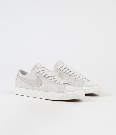 Nike SB Blazer Low Canvas Deconstructed Shoes - Phantom / Light Bone - Habanero Red