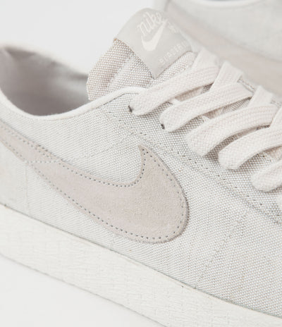 Nike SB Blazer Low Canvas Deconstructed Shoes - Phantom / Light Bone - Habanero Red