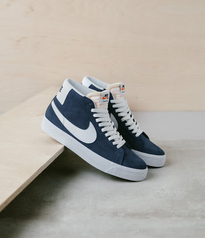 Nike SB Blazer Mid Shoes - Navy / White - Black - University Red