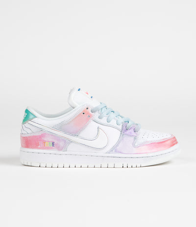 Nike SB Dunk Low 'Be True' Shoes - White / Summit Rainbow - White