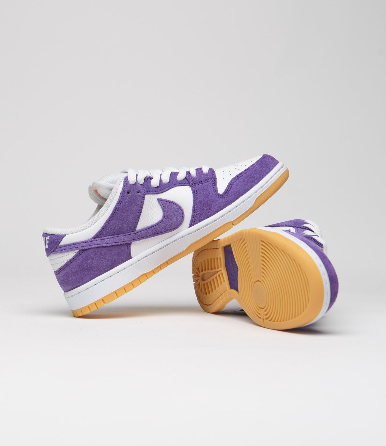 Nike SB Dunk Low Pro Shoes - Court Purple / Court Purple - White 
