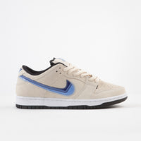 Nike SB Dunk Low Pro Shoes - Light Cream / Deep Royal Blue thumbnail