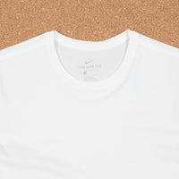 Nike SB Essential T-Shirt - White / White thumbnail