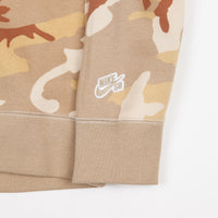 Nike SB Icon Camo Crewneck Sweatshirt - Desert Ore / Parachute Beige thumbnail