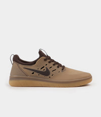 Nike SB Nyjah Free Shoes - Gum Dark Brown / Baroque Brown