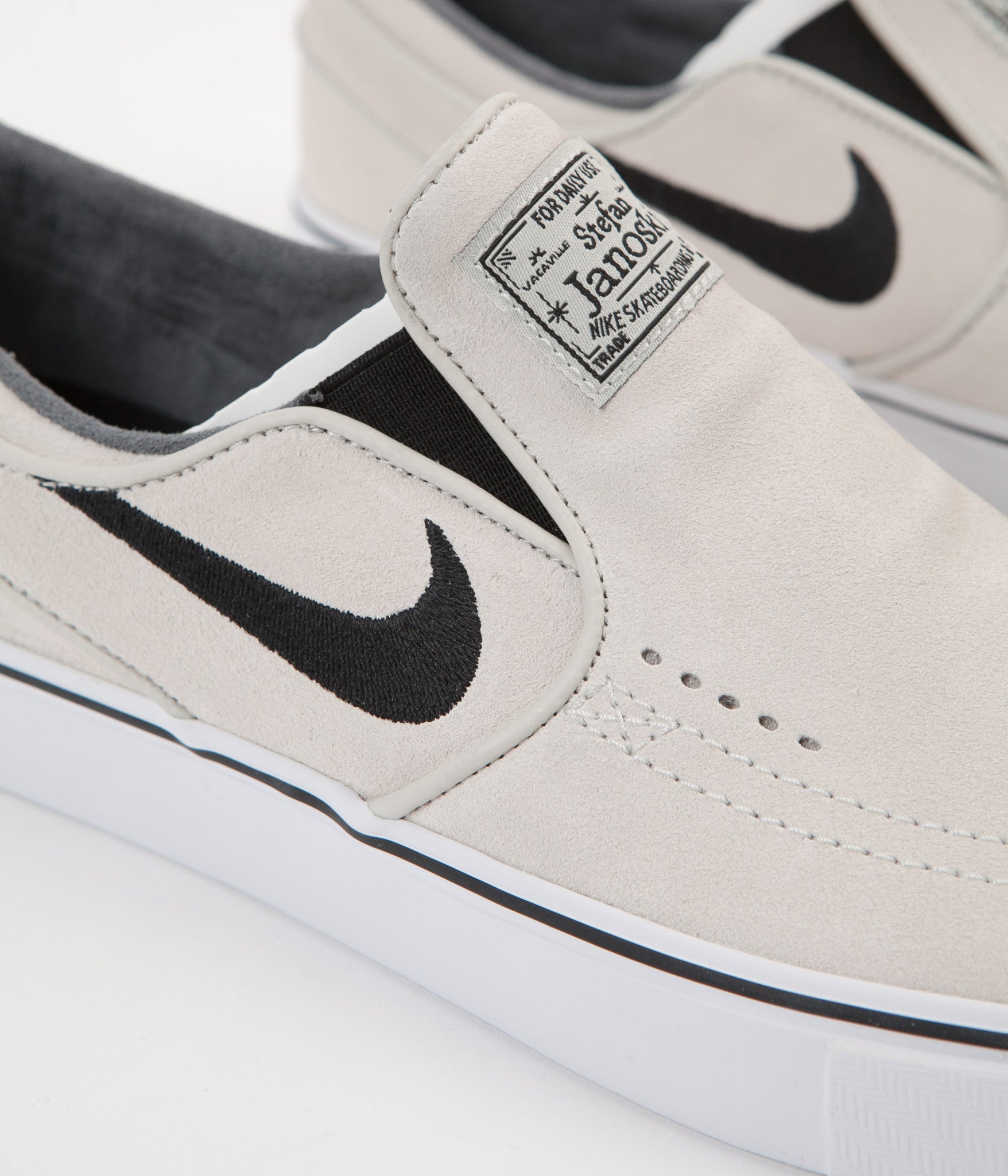 Nike Sb Stefan Janoski Slip On Shoes Light Bone Black White Bl Flatspot 2625