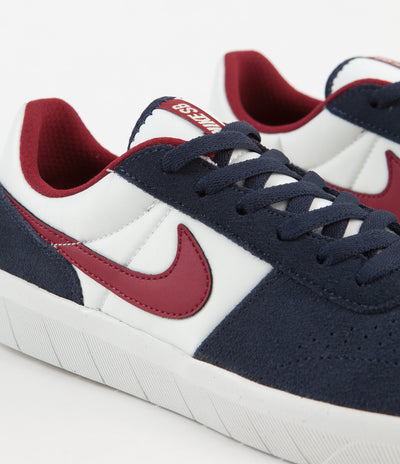 Nike SB Team Classic Shoes - Obsidian / Team Red - Summit White