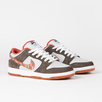 Nike SB x Crushed DC Dunk Low Pro Shoes - Olive Grey / Manta Orange - Rattan thumbnail