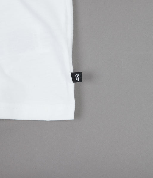 Nike SB Yoon Pier 7 T-Shirt - White | Flatspot