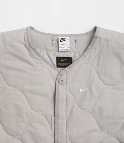 Nike Woven Insulated Military Vest - Light Iron Ore / White