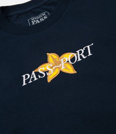 Pass Port Daffodil Applique T-Shirt - Navy